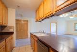 245 Oconomowoc Pkwy - Photo 11