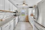 957 Macarthur Dr - Photo 3