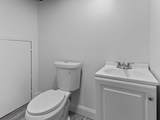 7018 Hampton Ave - Photo 17