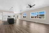 827 Clark Ln - Photo 4