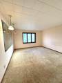 11901 Fox River Rd - Photo 37