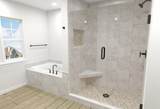 319 York St - Photo 7