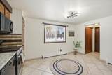 W127N12223 Knollwood Dr - Photo 8