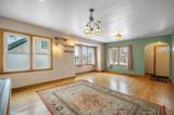 238 Hartwell Ave - Photo 3