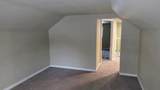1515 St Clair Ave - Photo 18