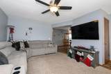 511 Robin St - Photo 4