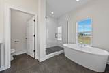 4660 Fenley Way - Photo 20