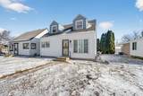 2608 68th St - Photo 3