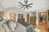2707 Fox Hill Dr - Photo 19