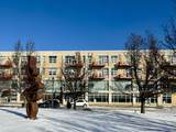 705 Village Green Way - Photo 1