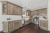 8152 Stickney Ave - Photo 11
