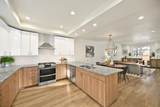 307 Pier St - Photo 9