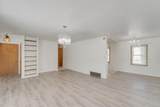 W169N8673 Sheridan Dr - Photo 4