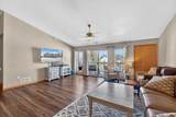 1520 Raintree Ln - Photo 4