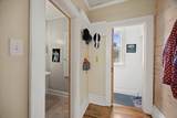 3146 Kinnickinnic Ave - Photo 22