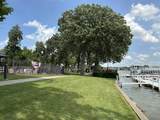 2400 Geneva St - Photo 4