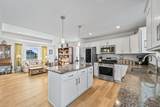 310 Phillips Ave - Photo 11