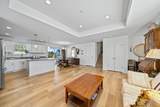 310 Phillips Ave - Photo 4
