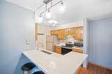 530 Silverbrook Dr - Photo 5