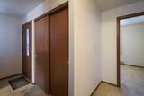 910 Cedar Ave - Photo 4