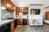 1028 Juneau Ave - Photo 10
