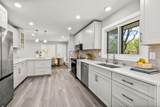 250 Suburban Ct - Photo 8