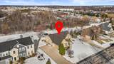N54W16684 Ravenwood Dr - Photo 40