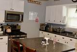225 Maple Ave - Photo 8
