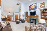 1420 Country Club Ln - Photo 5