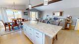 285 Greenfield Ave - Photo 10