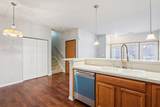 2422 Fox River Pkwy - Photo 9