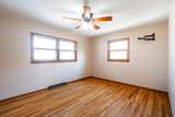 11027 Derby Ave - Photo 17