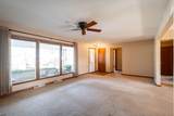 11027 Derby Ave - Photo 8
