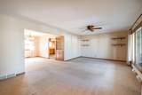 11027 Derby Ave - Photo 9