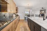 N28W25285 Madeline Blvd - Photo 9