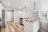 2105 Daisy Dr - Photo 14