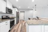 2105 Daisy Dr - Photo 15