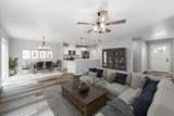 2105 Daisy Dr - Photo 4