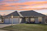 987 Prairieview Cir - Photo 1