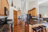 987 Prairieview Cir - Photo 10