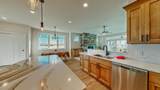 724 Reinel St - Photo 13