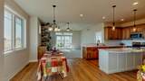 724 Reinel St - Photo 9