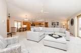 8422 Virginia Cir - Photo 10