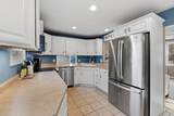131 Maple Ave - Photo 6