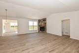 405 Kensington Ct - Photo 13