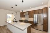 405 Kensington Ct - Photo 17