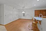 942 Oconomowoc Pkwy - Photo 11