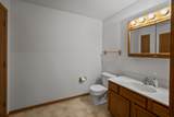 942 Oconomowoc Pkwy - Photo 16
