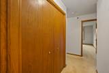 942 Oconomowoc Pkwy - Photo 19