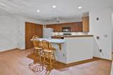 942 Oconomowoc Pkwy - Photo 8